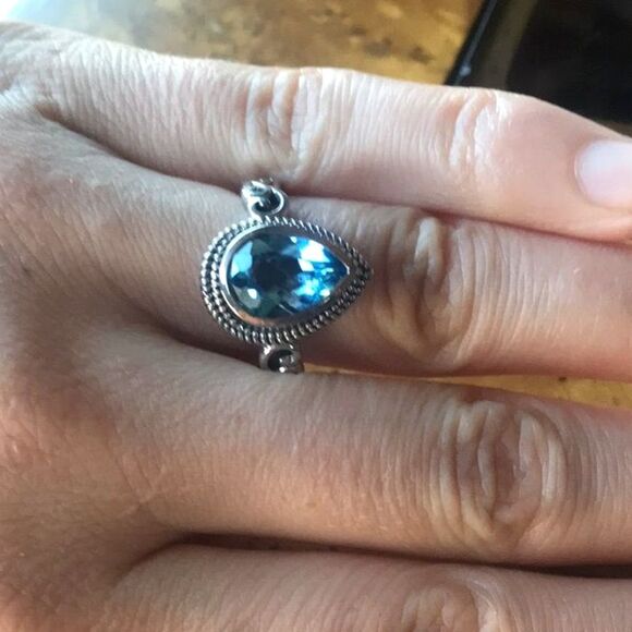 Natural Marambaia Blue Topaz Sterling Silver Solitaire Ring Size 8 - Picture 2 of 9